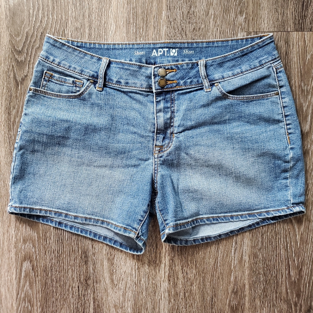Apt 9 shorts